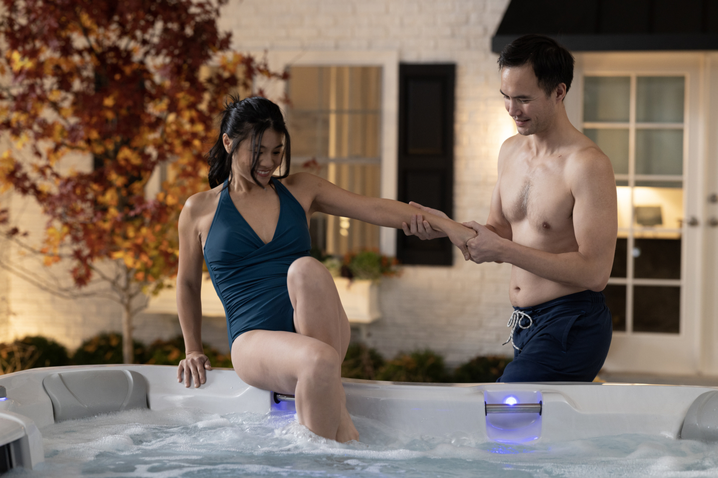 6 person hot tubs