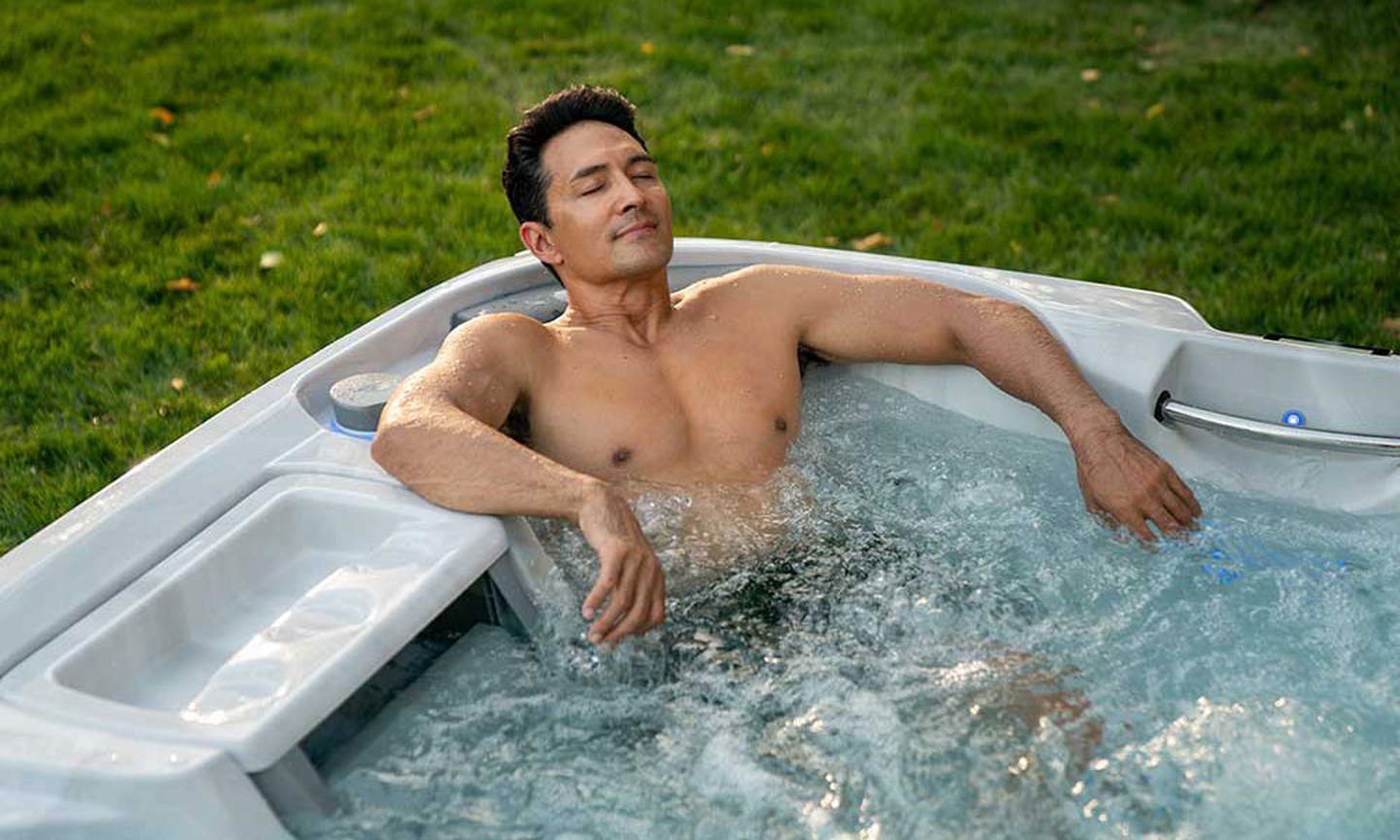 Maximizing Comfort How Many People Can Fit in a 7x7 Hot Tub