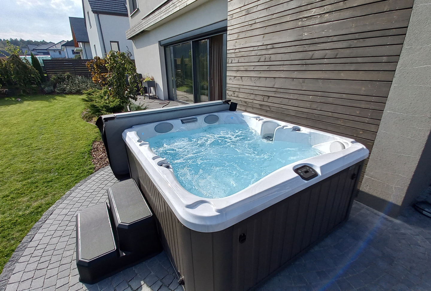 family hot tubs