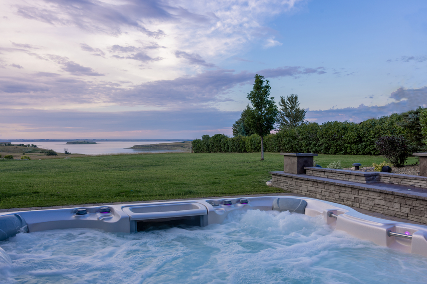 stress free hot tub ownership, hot tub maintenance, hot tub maintenance cost, hot tub maintenance checklist