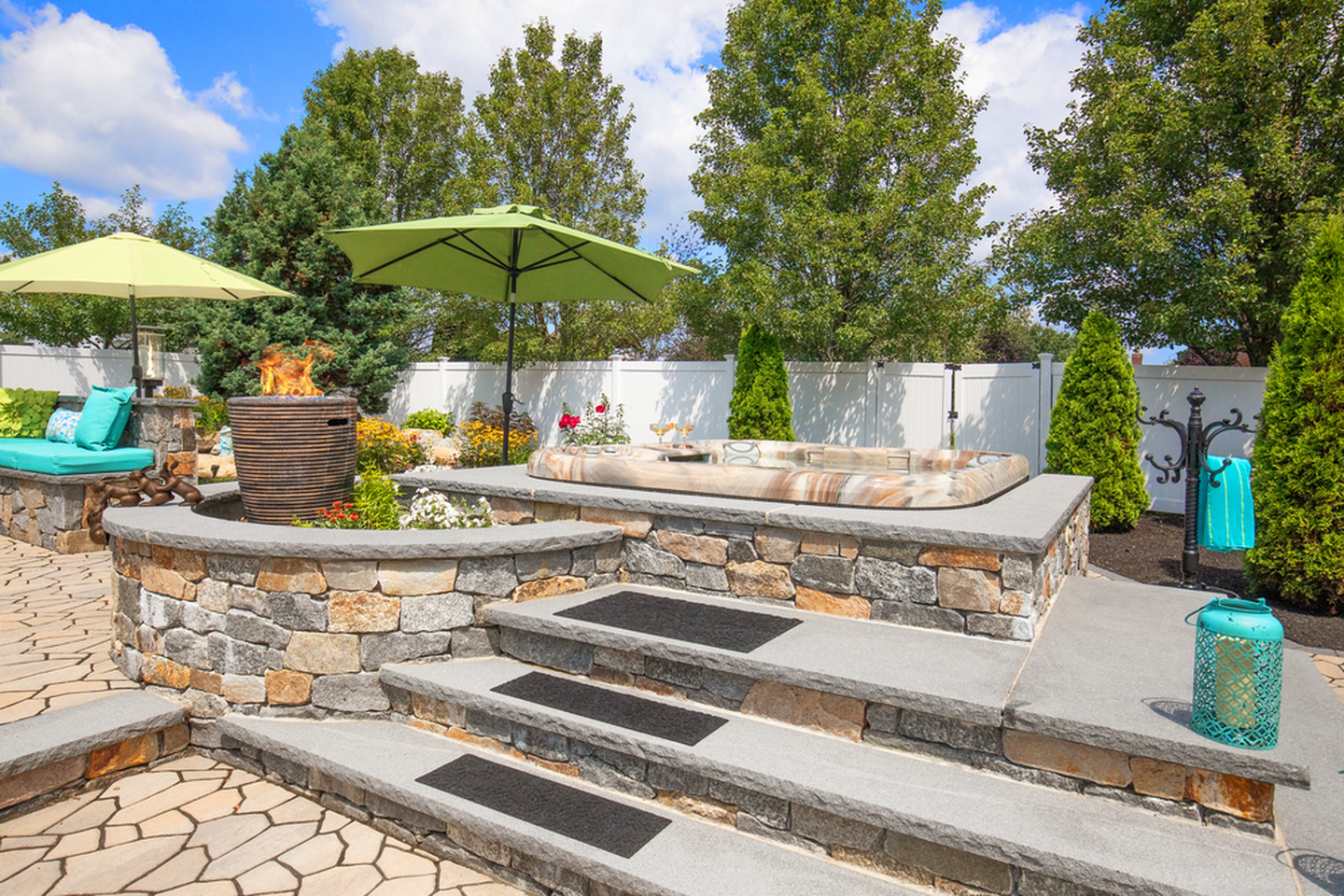 luxury hot tub, luxury hot tubs