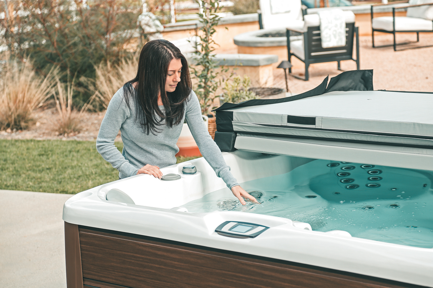 outdoor hot tubs