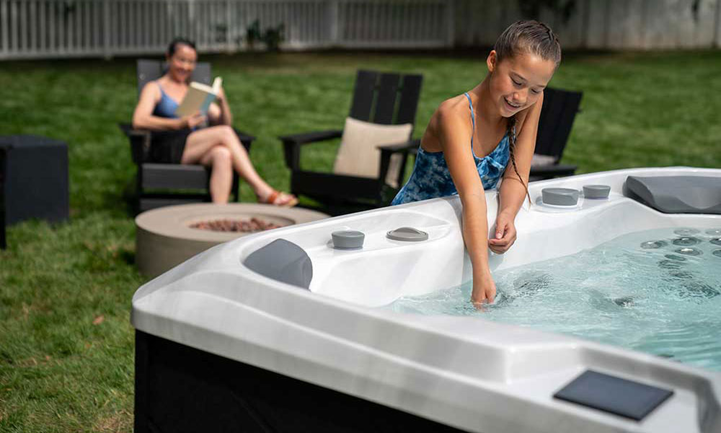 Understanding Hot Tub Electricity Usage Sundance® Spas