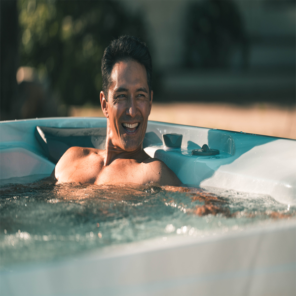 The Top Hot Tubs for Athletes: Features for Enhanced Recovery